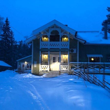 Skabram Bed & Breakfast Jokkmokk Esterno foto